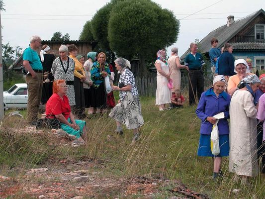 Александр Шевелёв
Праздник Макарий 07.08.05
Ключевые слова: шереховичи любытинский новгородская валдай авто путешествия северо запад